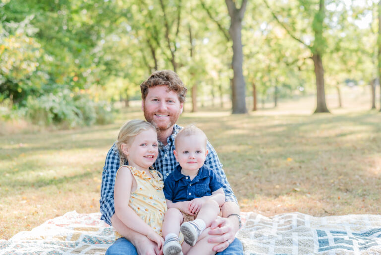 fall family photography at john bryan state park