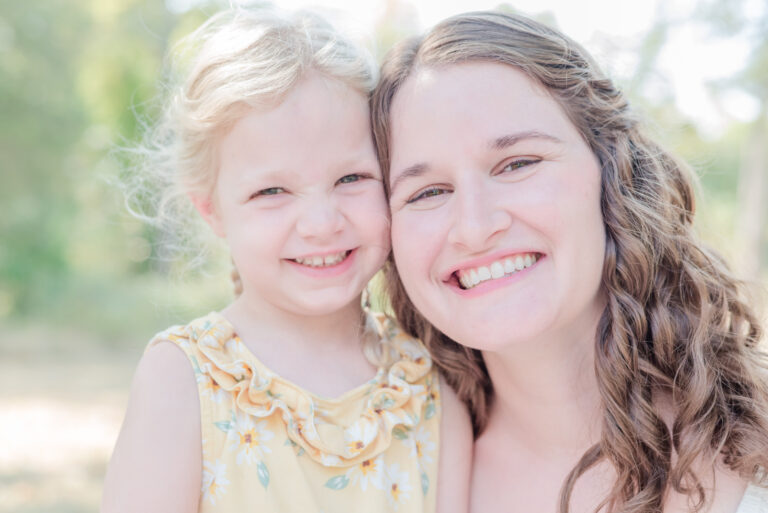 fall family photography at john bryan state park